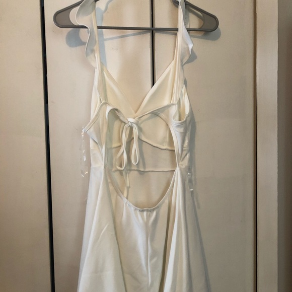 White Strappy Dress - Picture 3 of 3